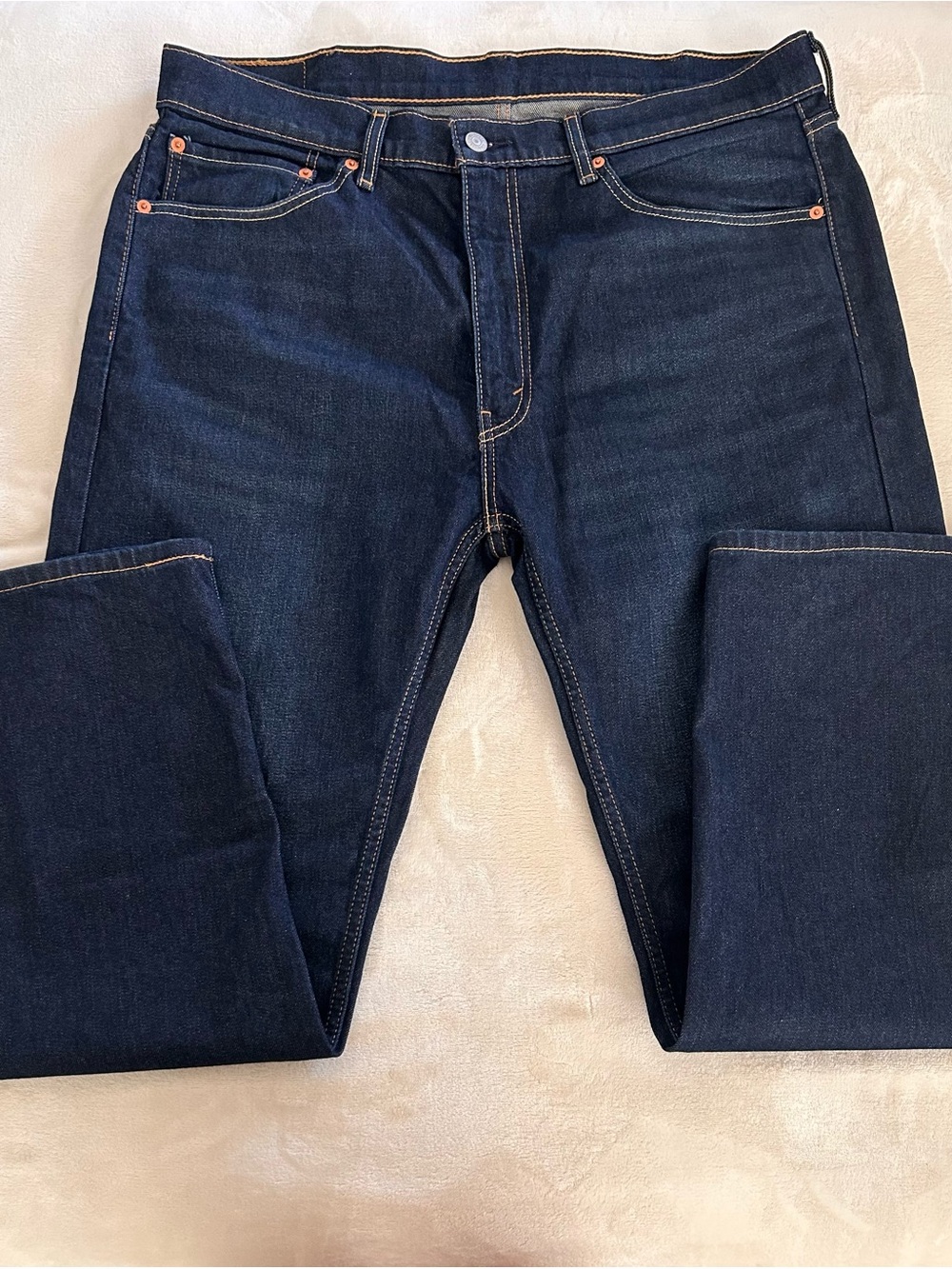 Men's Dark Blue Denim Levis Jeans - Classic Straight Fit